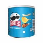 Pringles Salt and Vinegar Crisps 40g (Pack of 12) 7000273000
